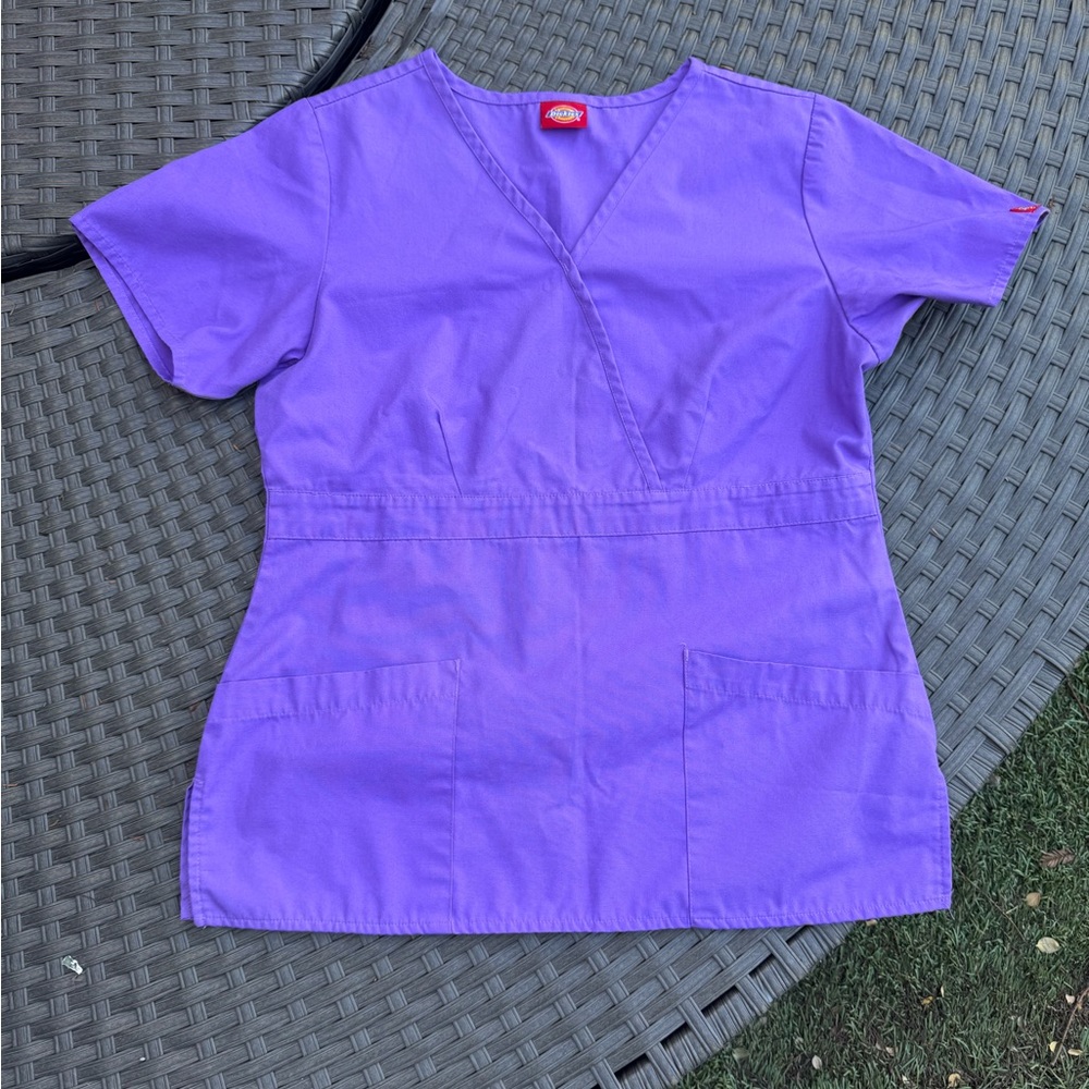 Dickies scrub top purple